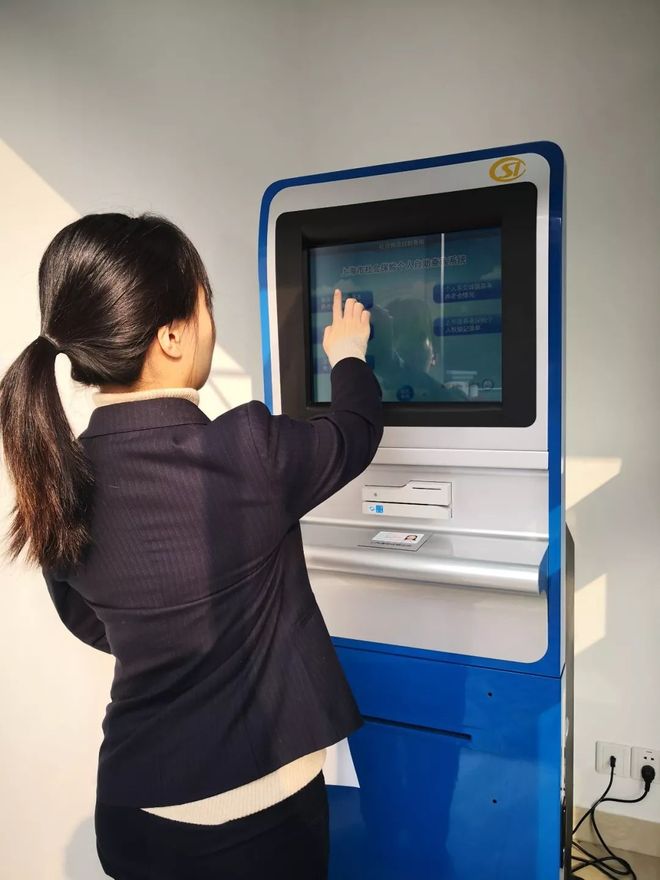 齐齐哈尔24小时套医保卡回收(24小时套医保卡回收什么意思)