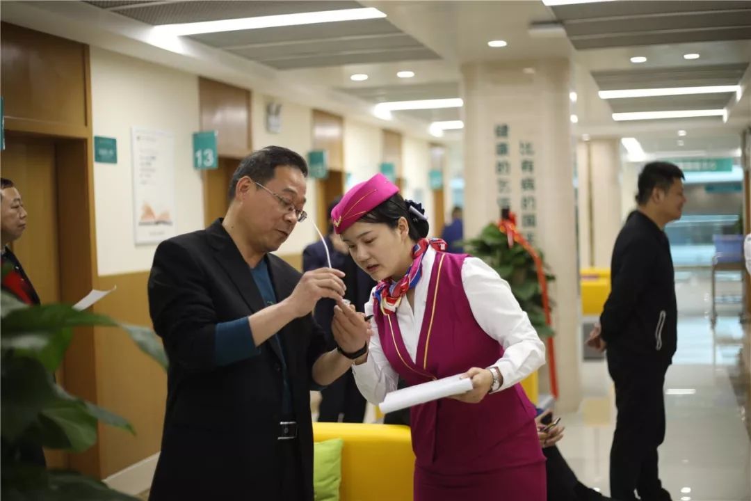 齐齐哈尔24小时套医保卡(北京医保卡使用指南)